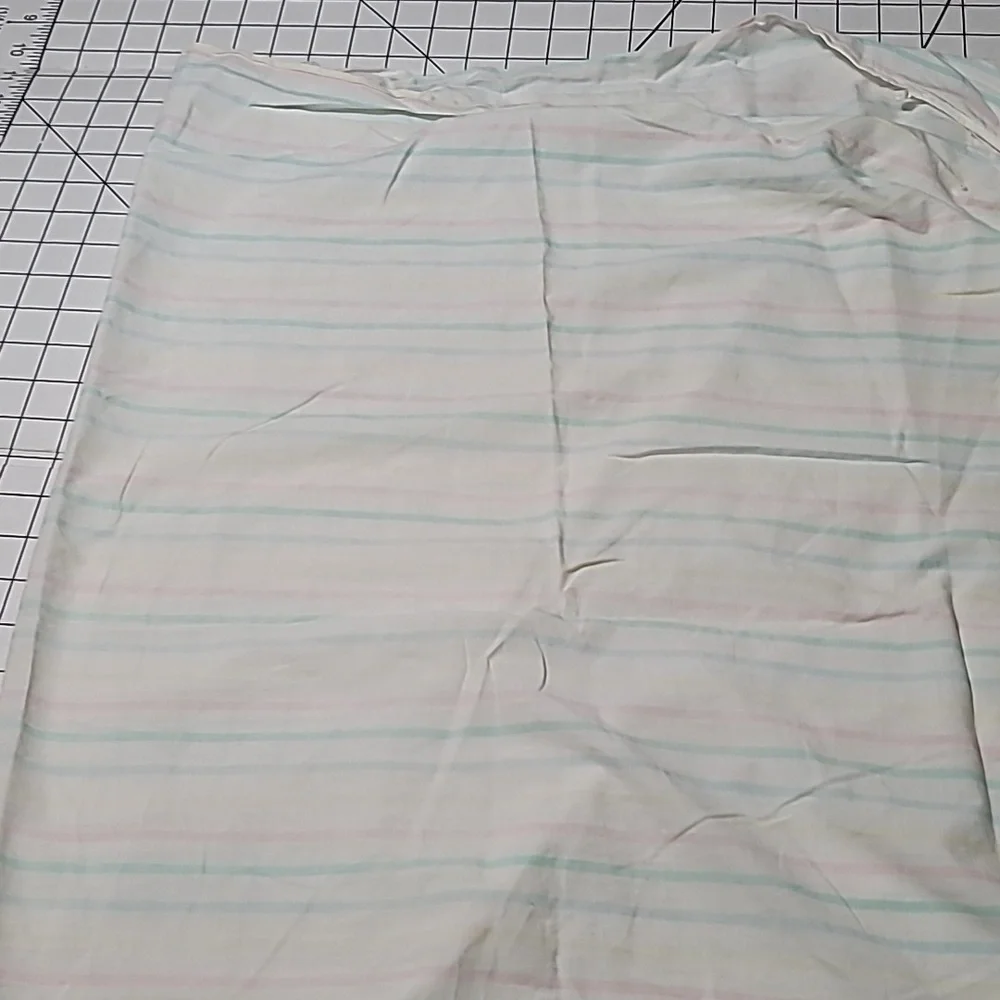 Vintage Pastel Striped Baby Crib Sheet - Pocket Design w/o Elastic‎